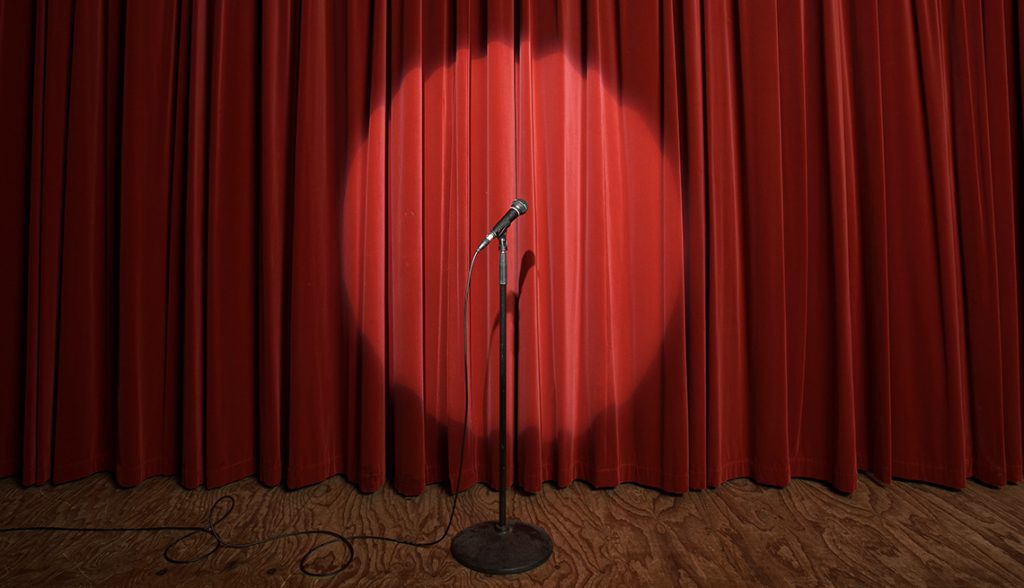 1140 microphone red curtain stage.imgcache.rev33e0d75843ec78cc969f77ab69fea2a1