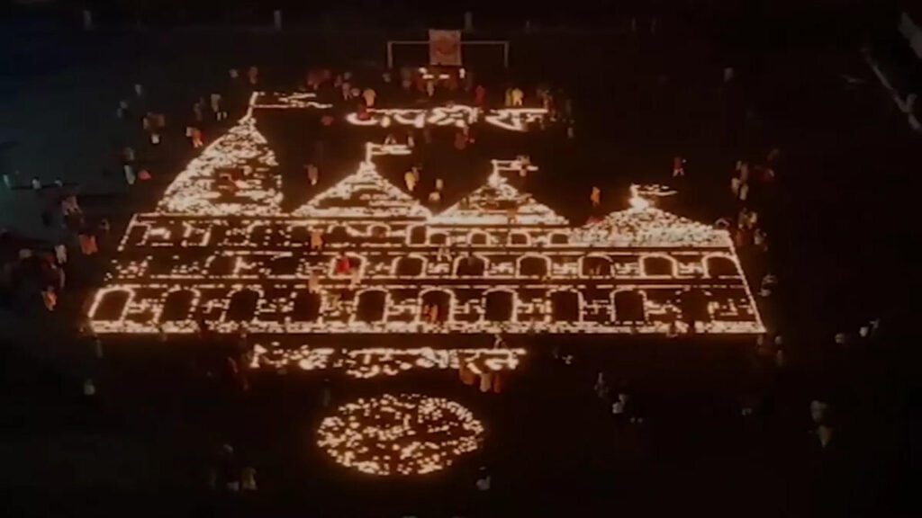 navi mumbai replica of ram mandir ayodhya made using 15000 clay diya on the occasion of diwali