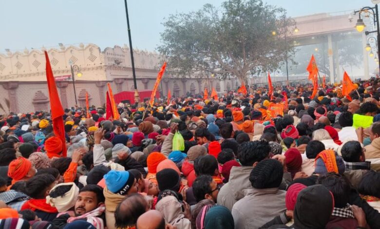 Devotees Throng Ayodhya Ram Mandir